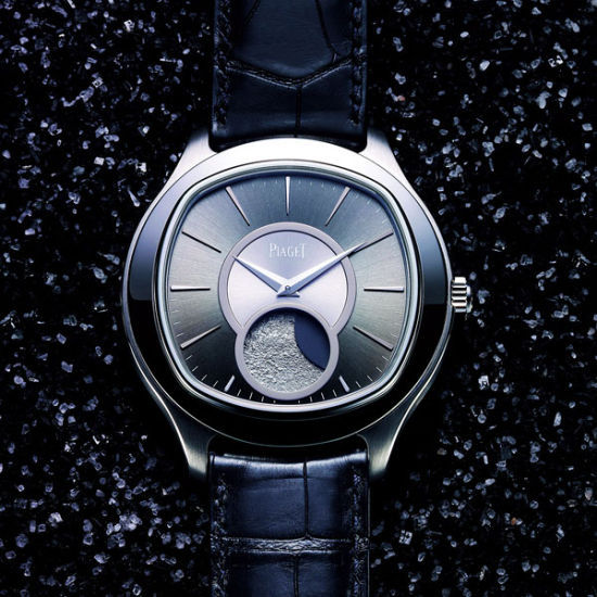 Emperador coussin moon phaseֱ