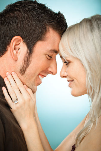 亲爱的，别把我当成别人