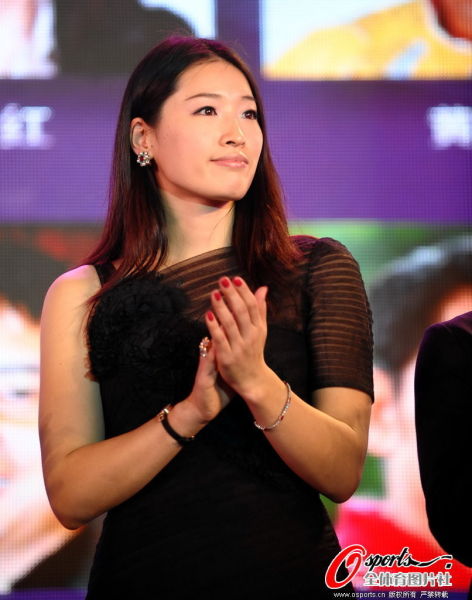 罗雪娟出席中国运动员慈善基金十周年慈善晚宴