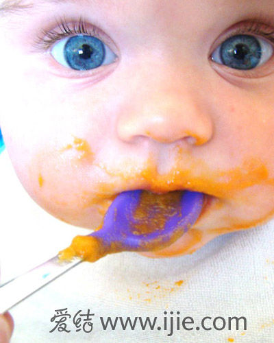 如何避免宝宝食物过敏