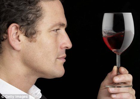 以酒识人:喝红葡萄酒的人更有钱?