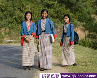 不丹的校服看着真舒服