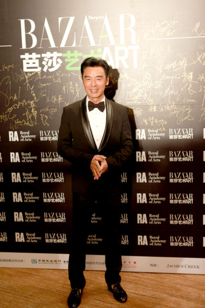 谭咏麟罗家英袁咏仪合演的电影名字电影