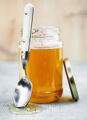 急救箱：蜂蜜+唇部运动