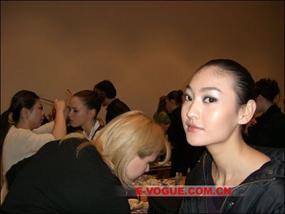 ���ͼƬ������һҳ