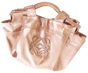 Loewe������ ���ſ�� RMB14300