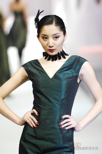 ���ͼƬ������һҳ