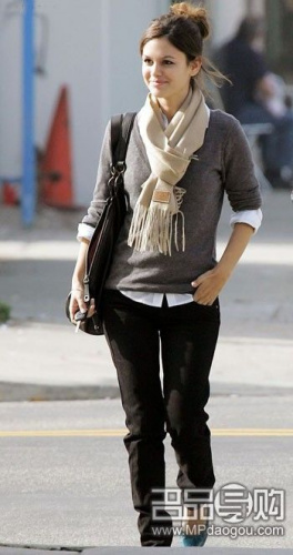 Rachel Bilson����ɫ�������{�����ŕr�е�ζ���ǰٴ�Ć�Ʒ