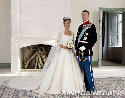 38岁丹麦王子再婚迎娶法国新娘(组图)(2)