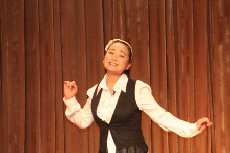 冯巩女徒弟能否再造一个德云社(组图)(2)