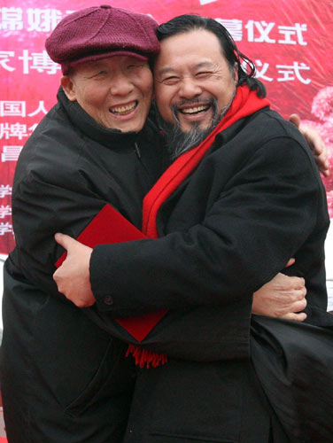 嫦娥奔月雕塑作品落户中科院奥运村科技园(组