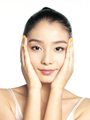 月经前后爆发痘痘可通过排毒改善