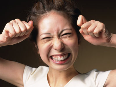 抬头纹预示抑郁症 脸上皱纹泄露的身体机密_新浪女性_新浪网