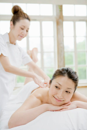 误区3、按摩方法治疗痛经