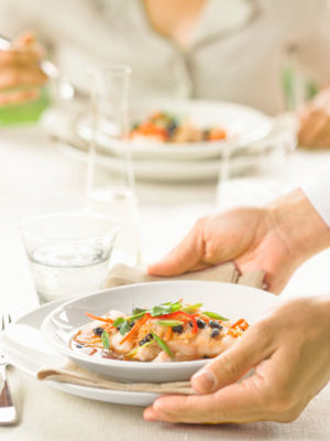 午餐时吃点海产品