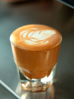 一些咖啡饮料热量很高