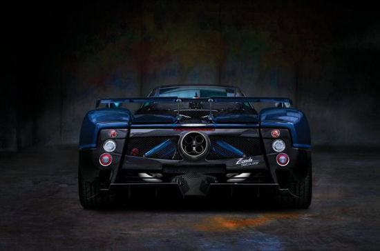 Zonda Tricolore߳չ