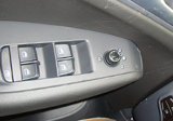 车窗控制键