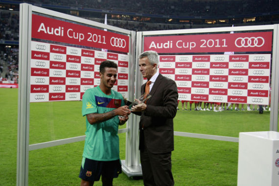 巅峰对决 2011奥迪杯足球赛巴萨夺冠