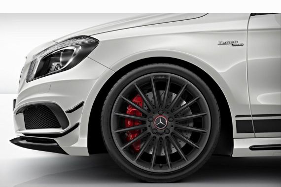 Mercedes-Benz A45 AMG Edition 1