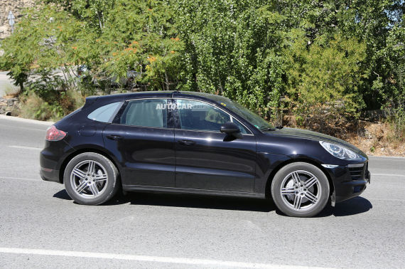 Porsche Macan Spy 09