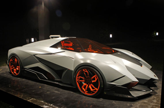 Lamborghini Egoista 13