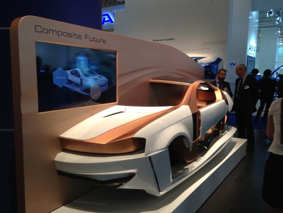 佛吉亚未来汽车技术亮相法兰克福车展