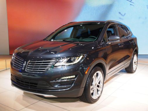 Lincoln MKC Live 01