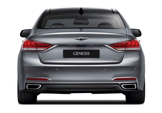 Hyundai Genesis 02