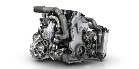 Renault 1.6 Engine 01