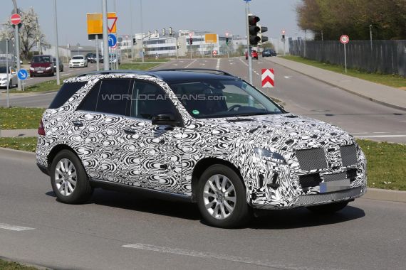 Mercedes-Benz M-Class facelift Spy 02