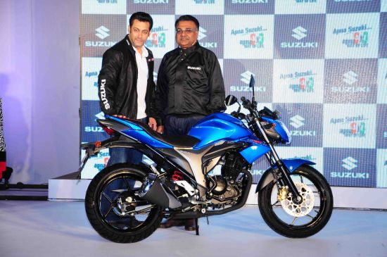 铃木在印度发布新款Gixxer街跑摩托车