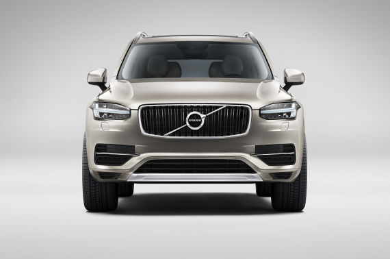 Volvo XC90 02