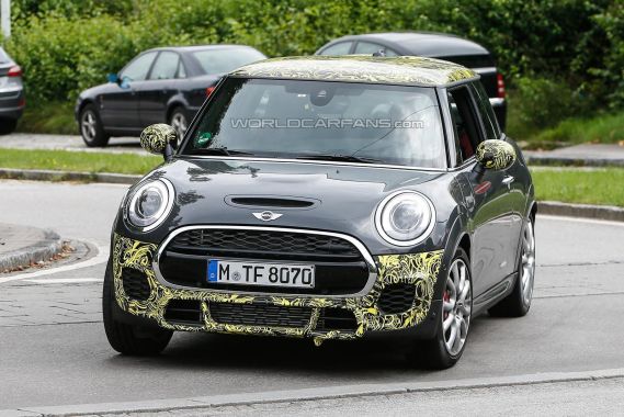 MINI Cooper JCW Spy 01 - 