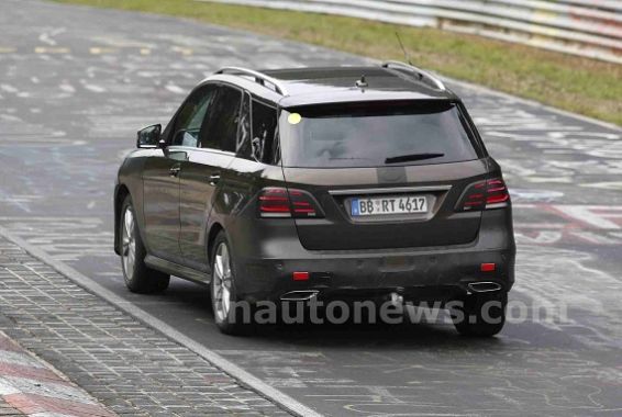 mercedes-benz-ml-facelift-spied-3