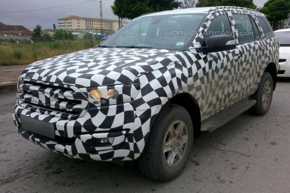 Ford Everest Spy 02