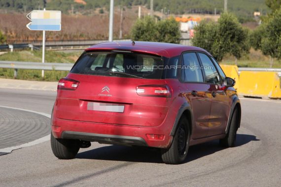 Citroen C4 Picasso Spy 03