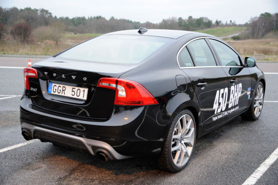 Volvo S60 Drive-E 450 bhp 02