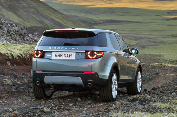 Land Rover Discovery Sport 02