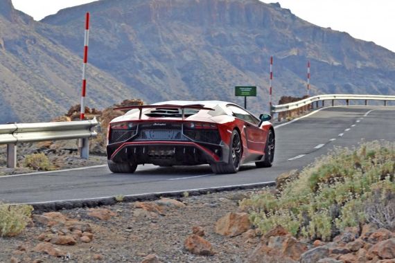 lamborghini Aventador SV spy 05