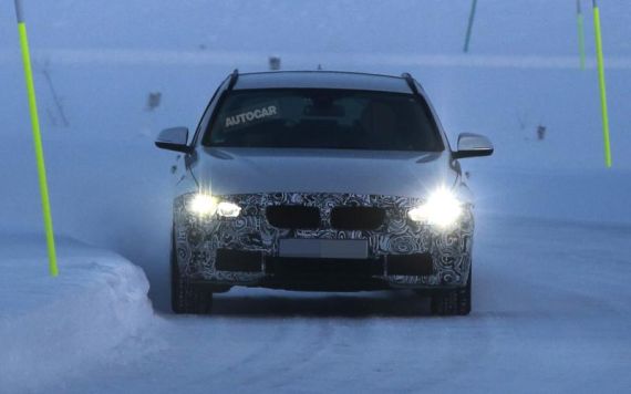 BMW 3-series Facelift spy 05