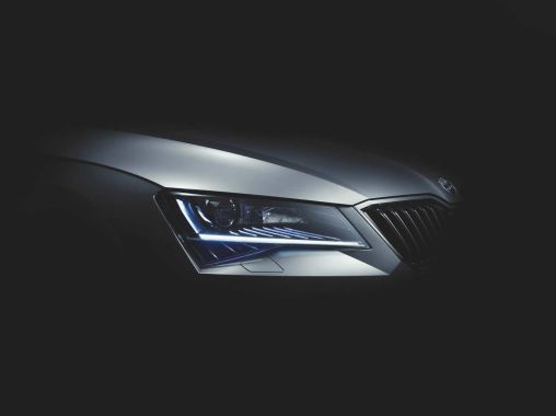 2015 Skoda Superb teaser -05