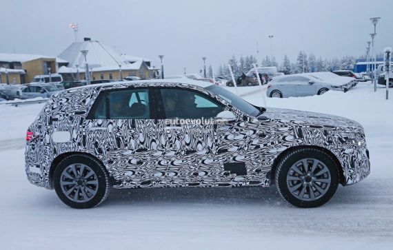 Mercedes-Benz GLC Plug-In Hybrid Spy 04