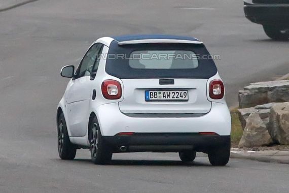 Smart ForTwo Cabrio spy 02