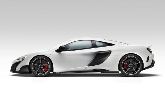 McLaren 675LT 03