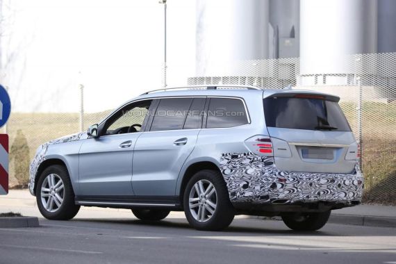 Mercedes-Benz GLS spy 05