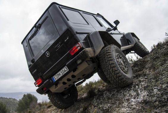 Mercedes-Benz G500 4x4 03