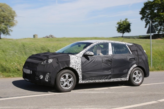 Kia Niro Spy 04