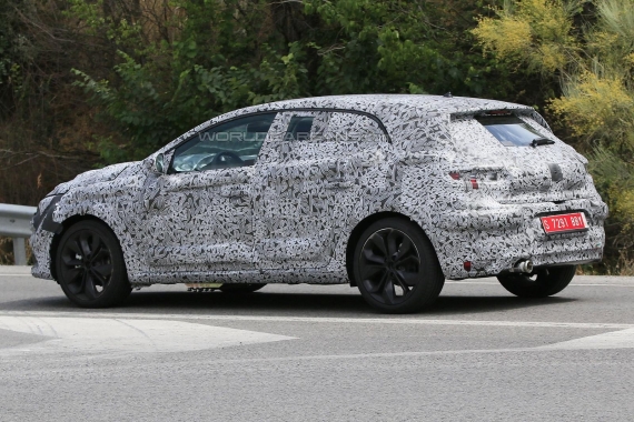 Renault Megane Spy 06