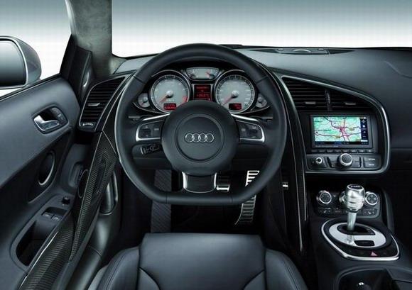 奥迪R8超级跑车中国上市178.5万元起售